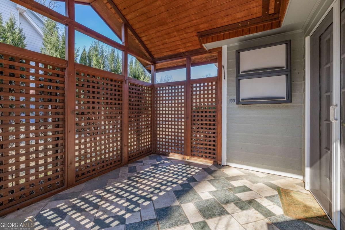 3374 Floral Court Suwanee GA 30024