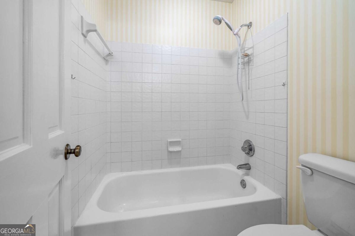 3374 Floral Court Suwanee GA 30024