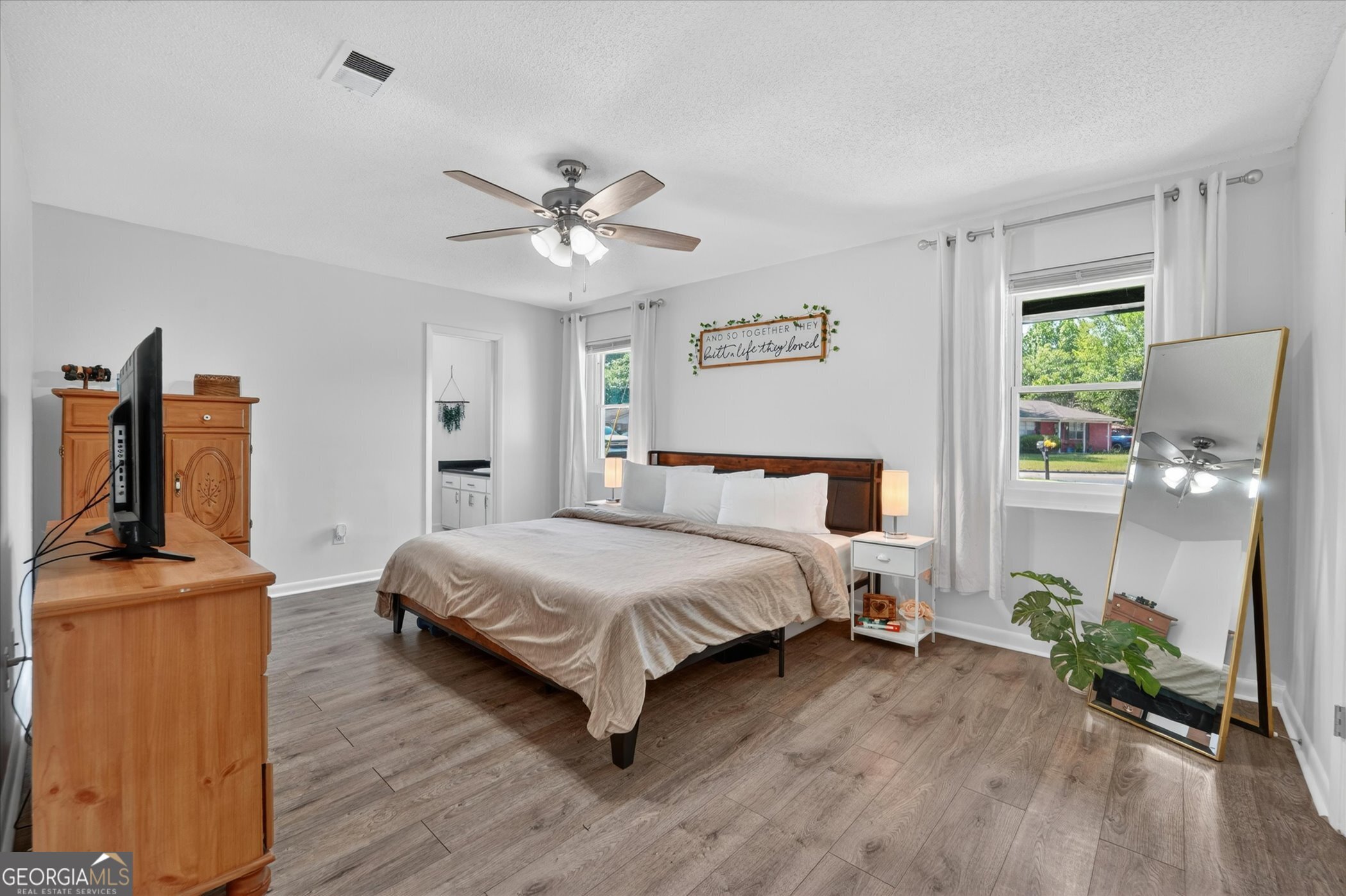 244 Deerwood Drive Hinesville GA 31313