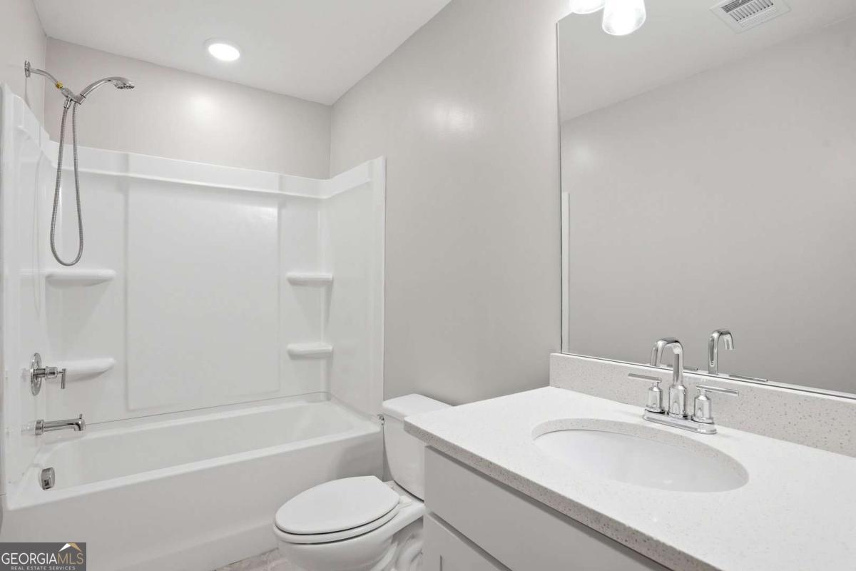 6449 Scudders Drive Lithonia GA 30058