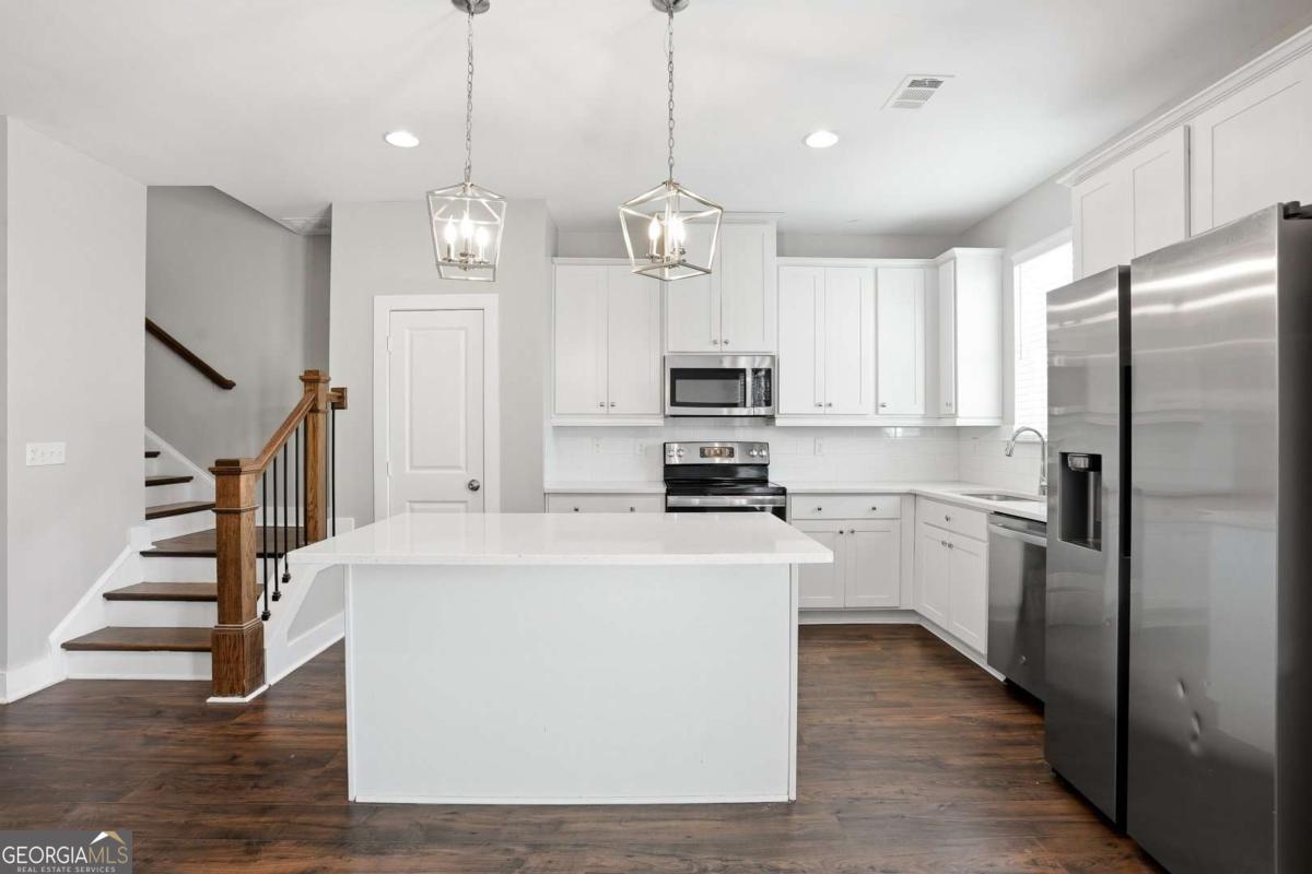 6449 Scudders Drive Lithonia GA 30058
