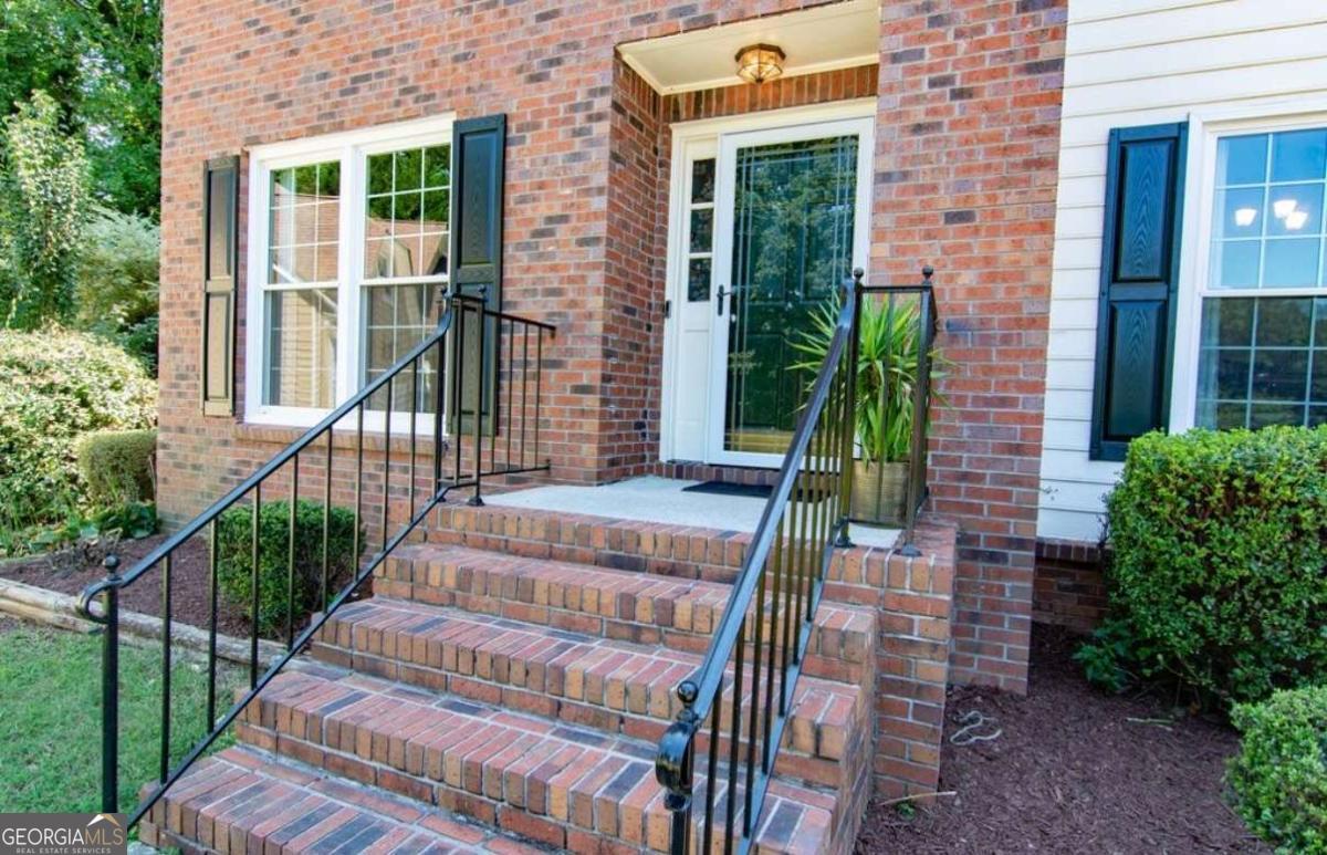 255 Timber Oak Cove Lawrenceville GA 30043