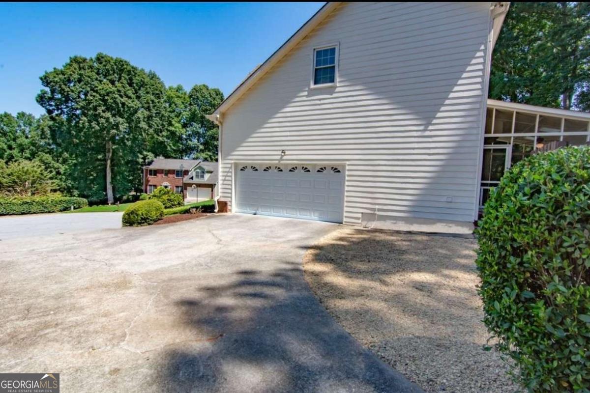 255 Timber Oak Cove Lawrenceville GA 30043