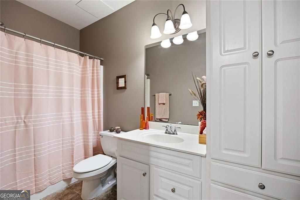 242 Hunters Crossing Dallas GA 30157