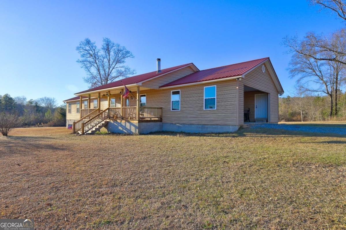 1891 Rg Starley Road NE Mcintyre GA 31054