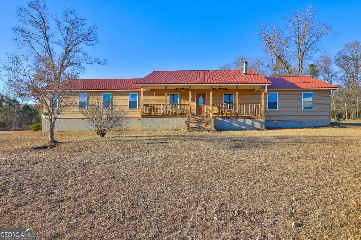 1891 Rg Starley Road NE Mcintyre GA 31054