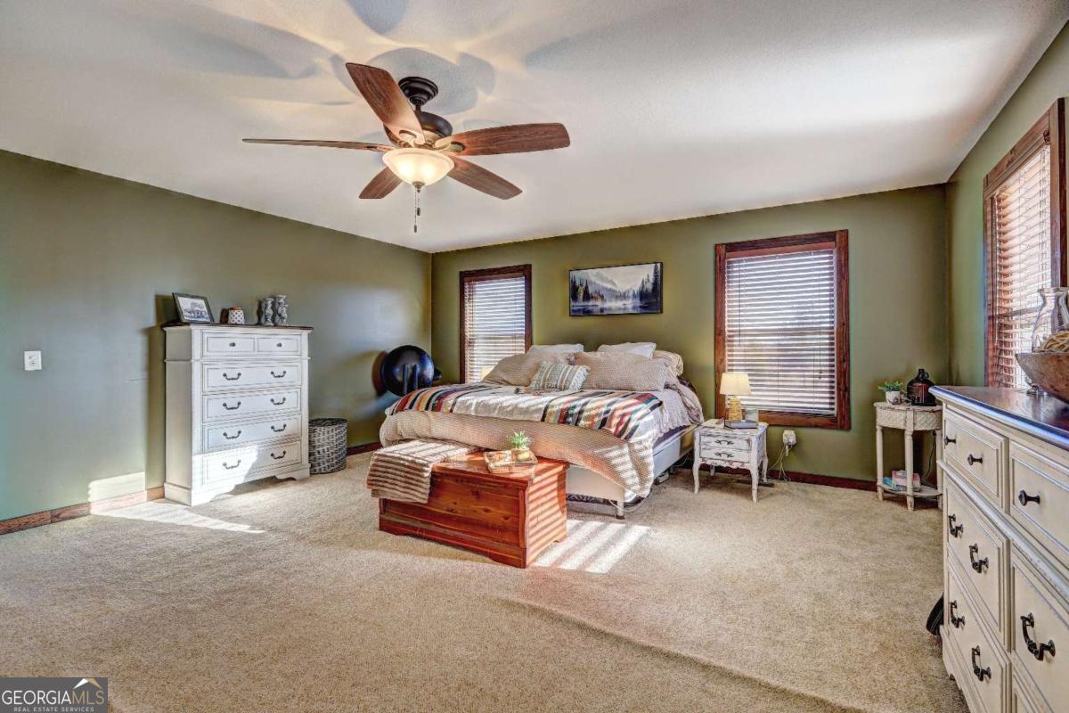 1891 Rg Starley Road NE Mcintyre GA 31054