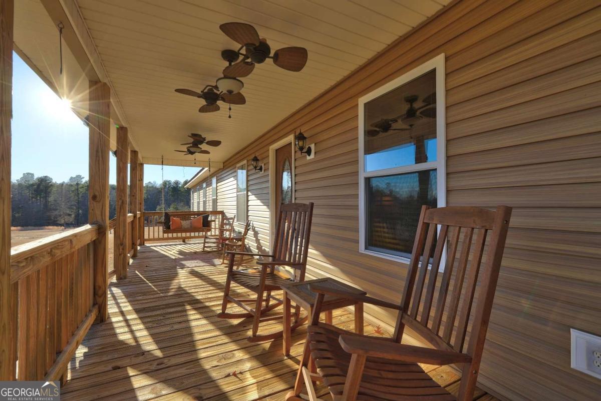 1891 Rg Starley Road NE Mcintyre GA 31054
