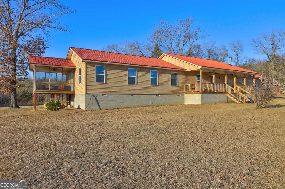 1891 Rg Starley Road NE Mcintyre GA 31054