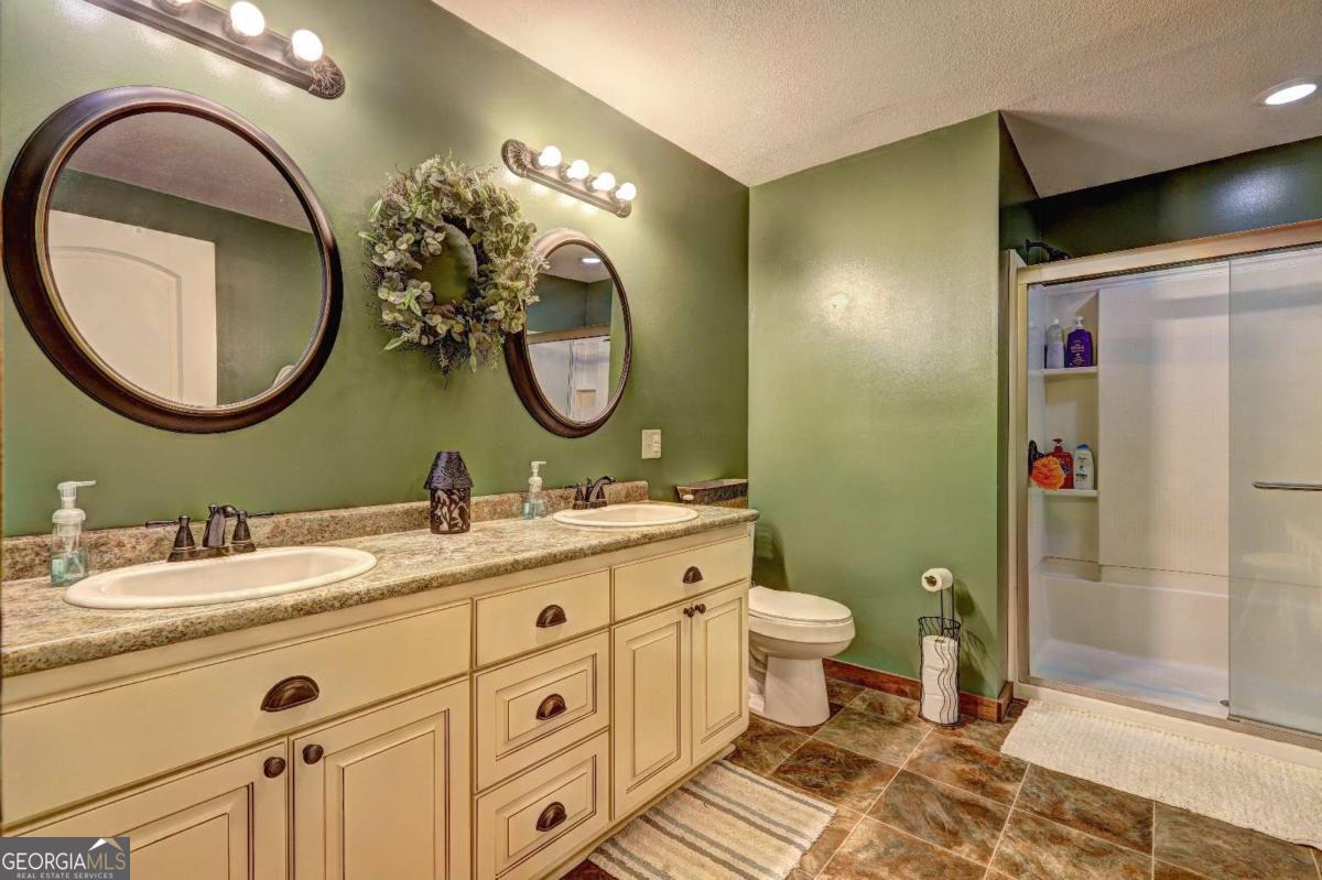 1891 Rg Starley Road NE Mcintyre GA 31054