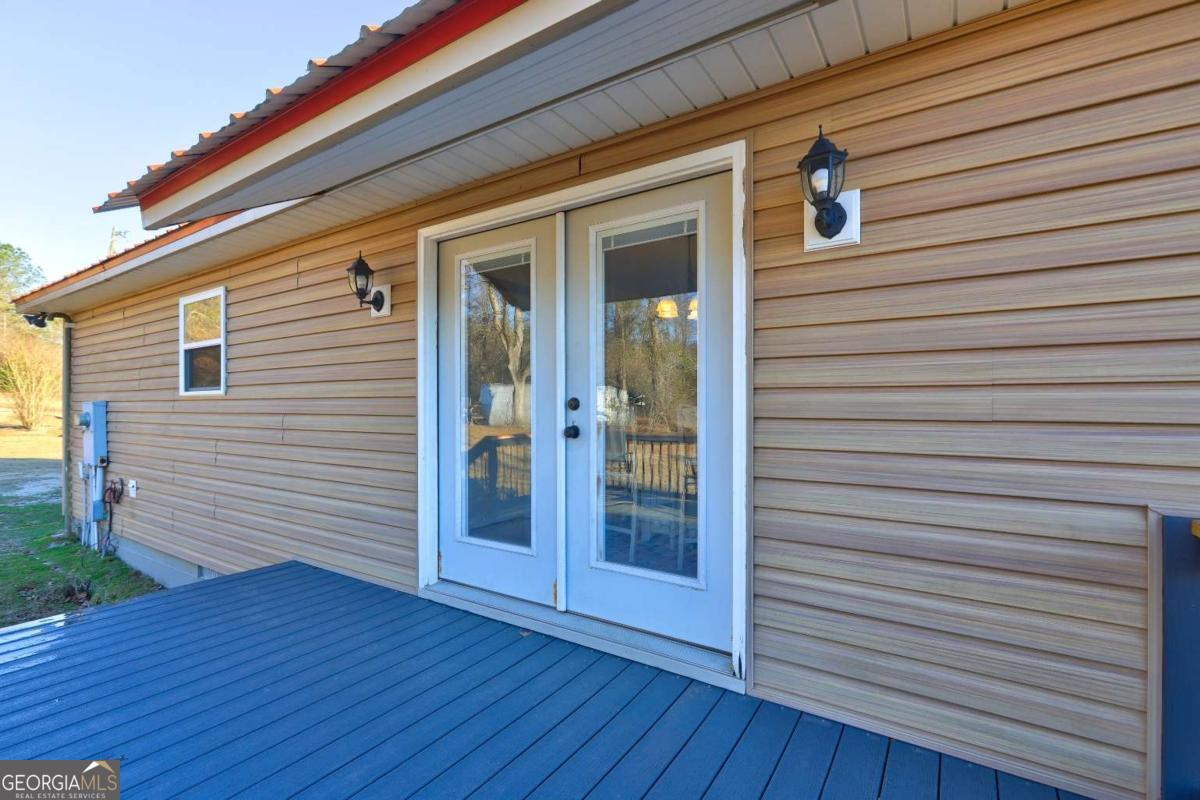 1891 Rg Starley Road NE Mcintyre GA 31054