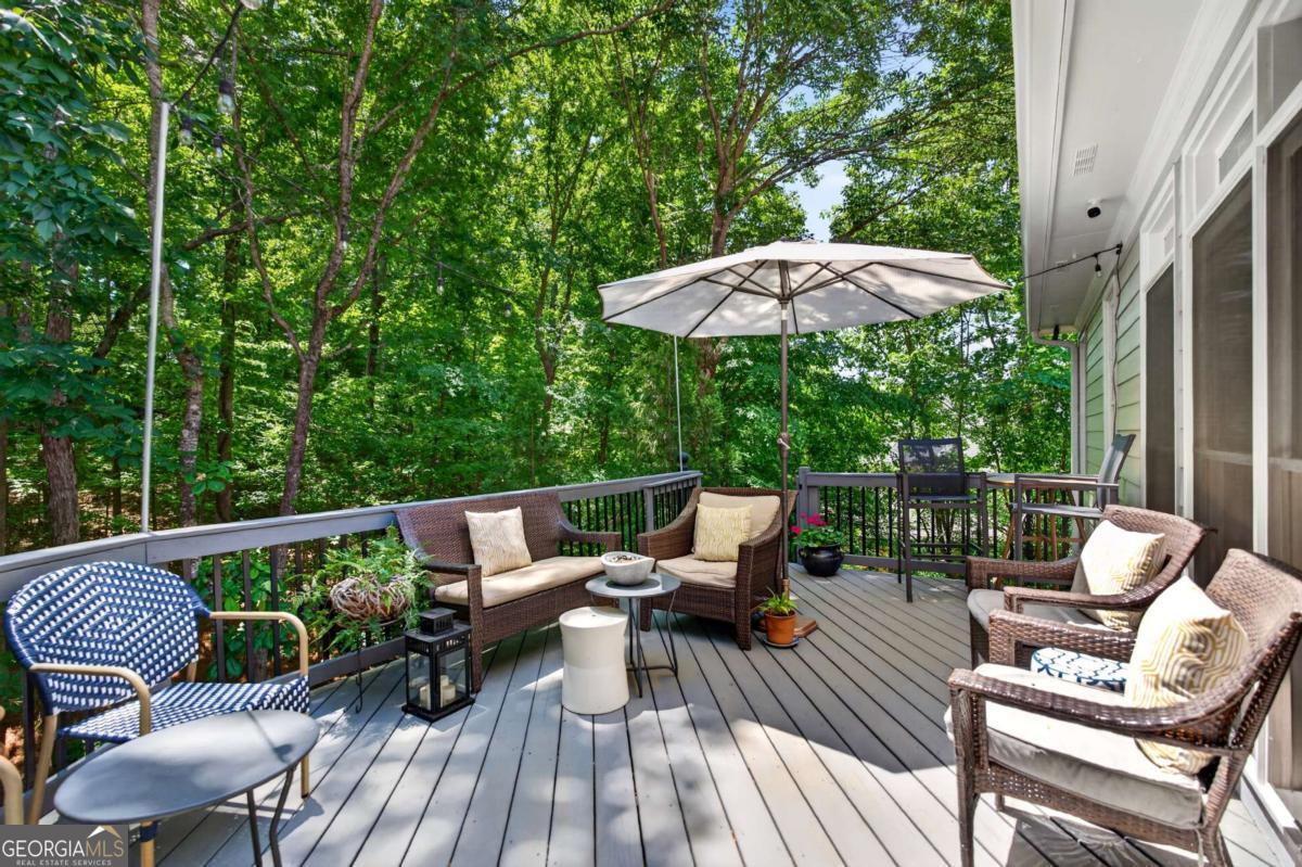 800 E Shore Drive Canton GA 30114