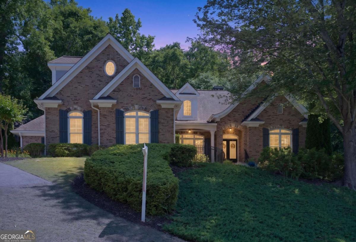 800 E Shore Drive Canton GA 30114