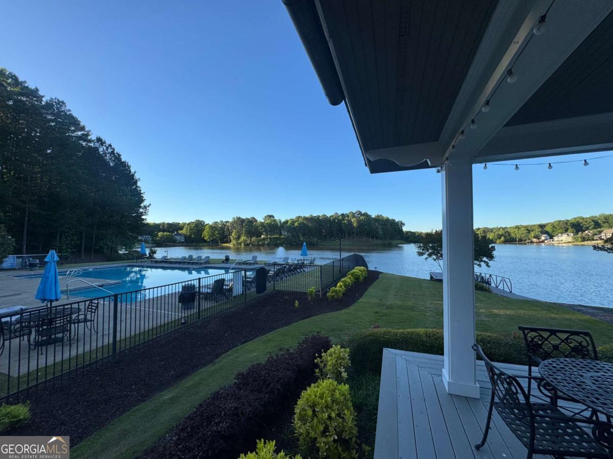 800 E Shore Drive Canton GA 30114