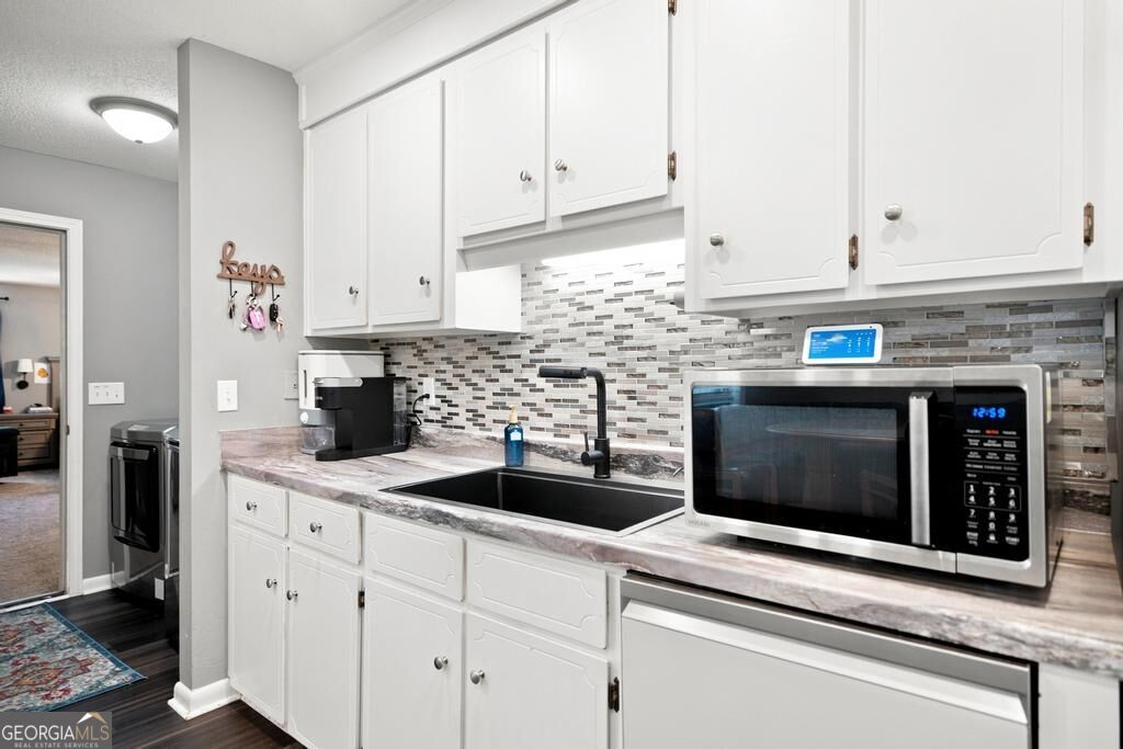 211 Hickory Glen Centerville GA 31028