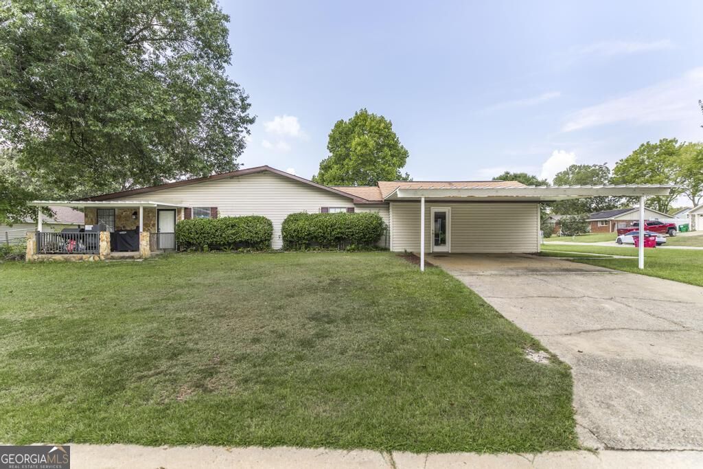 211 Hickory Glen Centerville GA 31028
