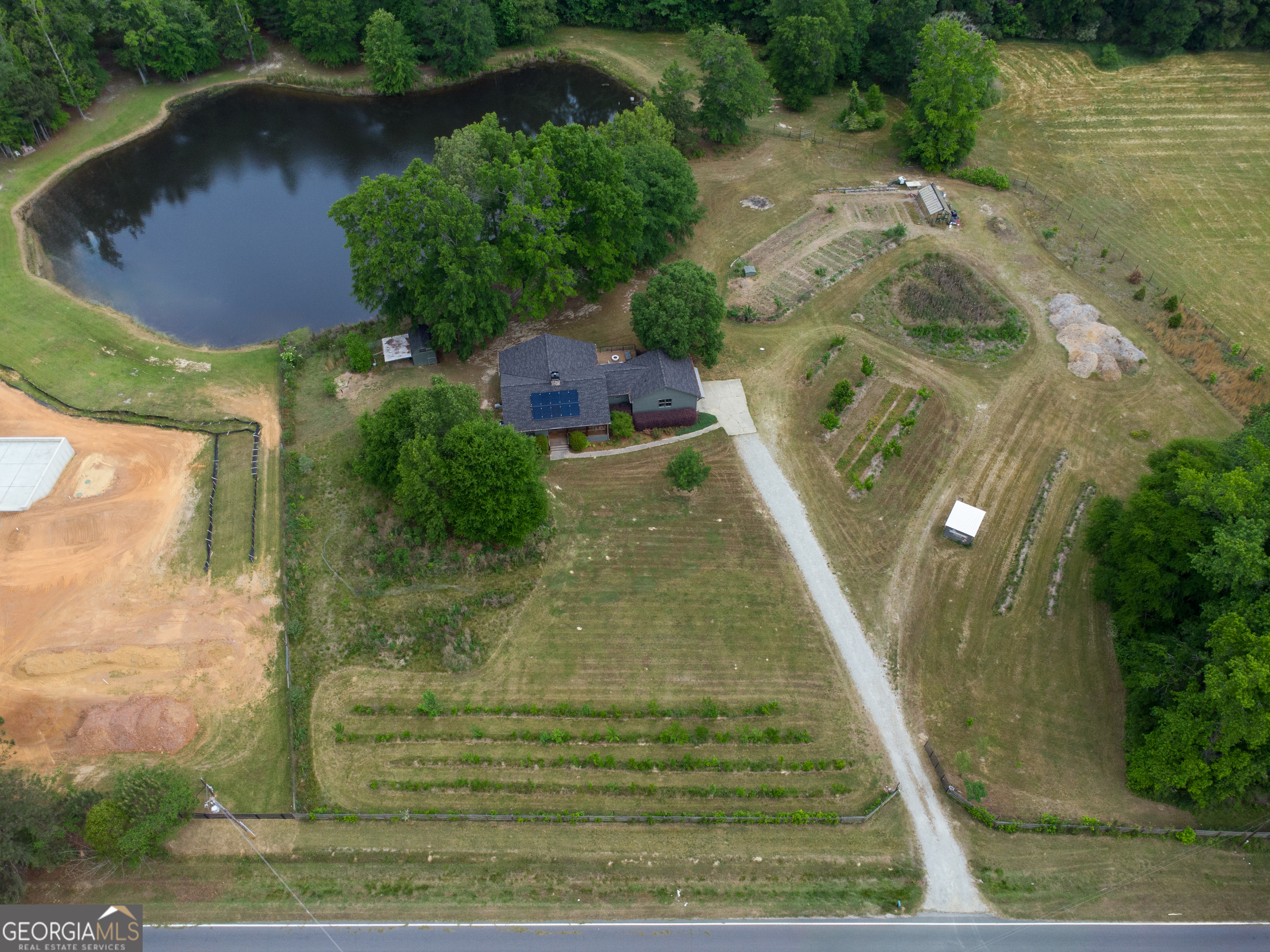 456 W Mcintosh Road Brooks GA 30205