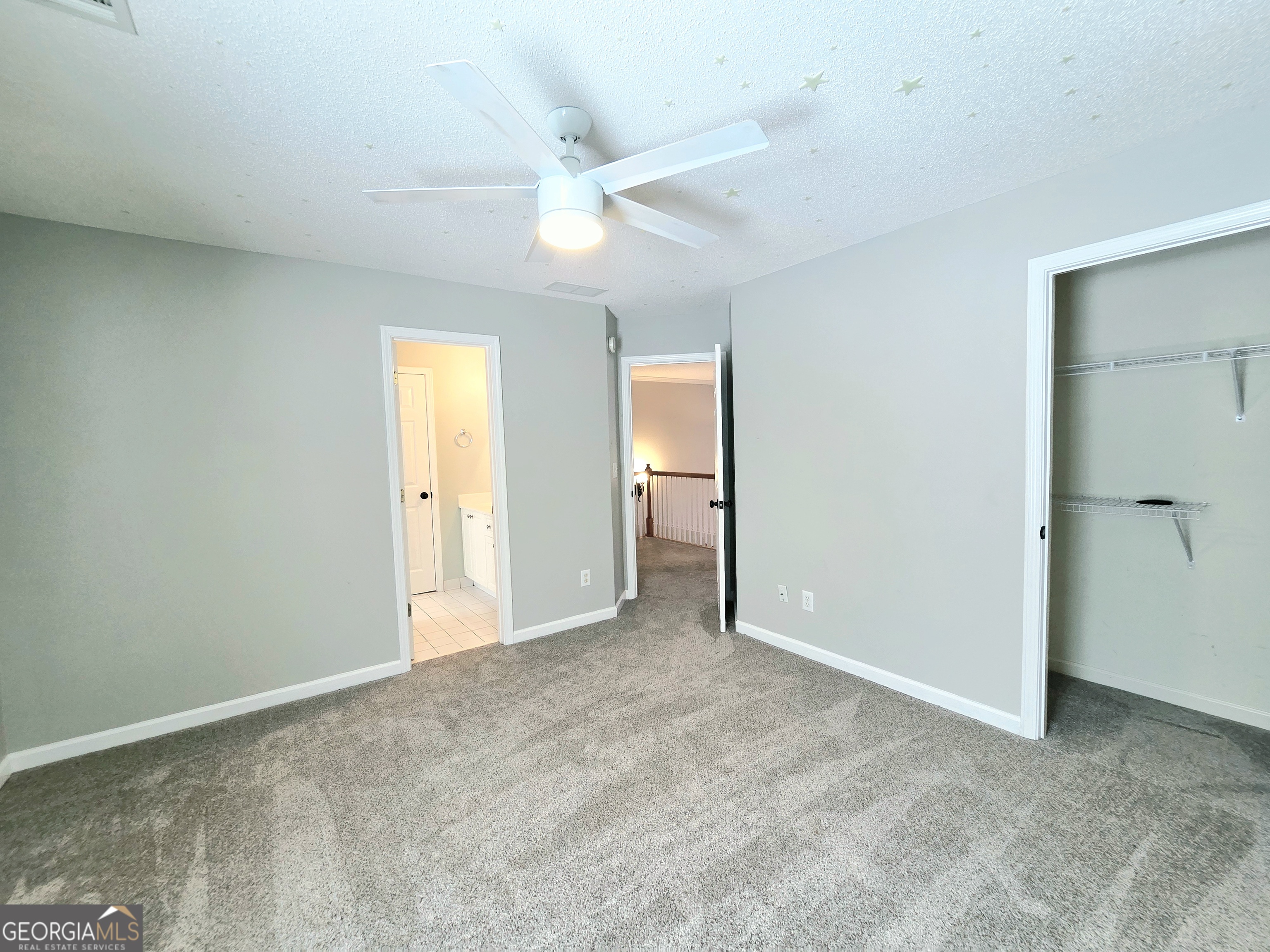150 Canal Place Fayetteville GA 30215