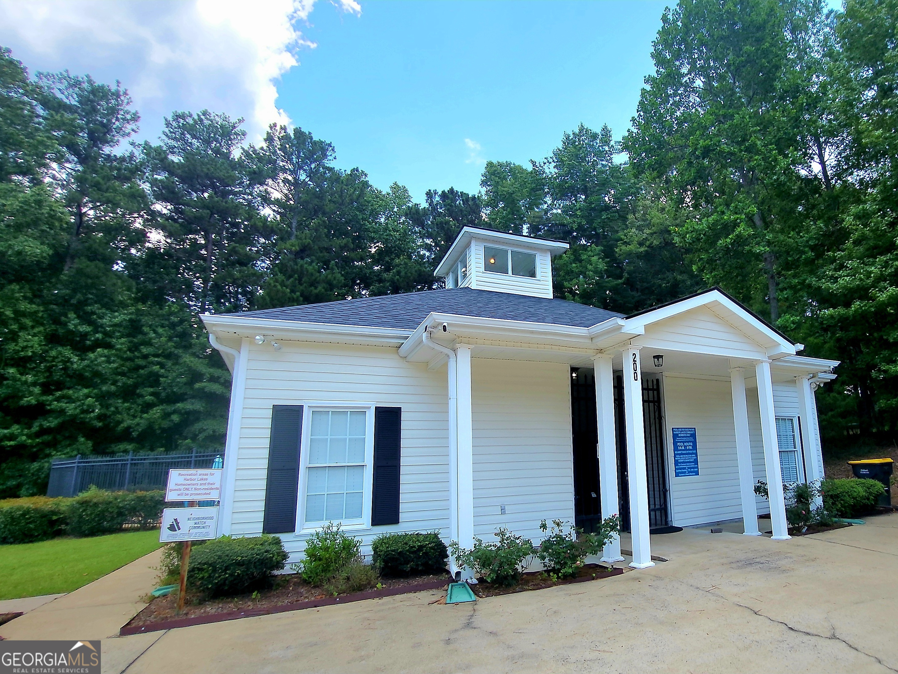 150 Canal Place Fayetteville GA 30215