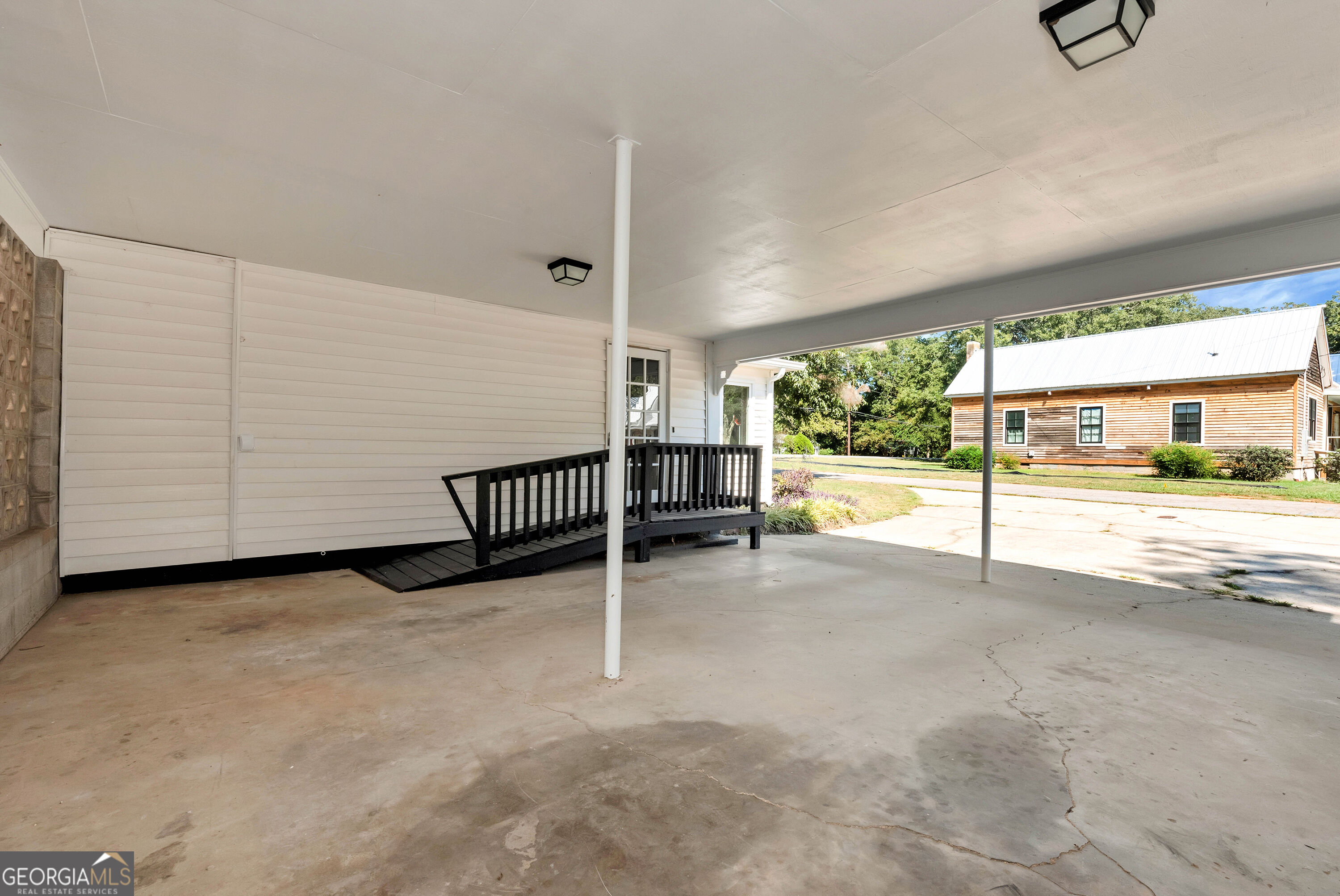 276 Highway 72 E Comer GA 30629