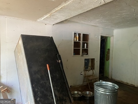 37 Textile Avenue Lavonia GA 30553