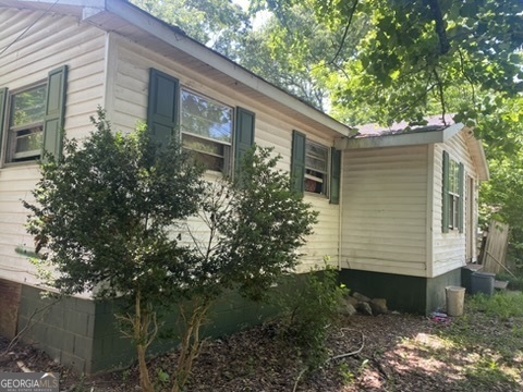 37 Textile Avenue Lavonia GA 30553