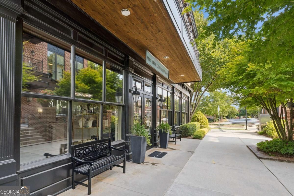 3090 Salisbury Drive Alpharetta GA 30004