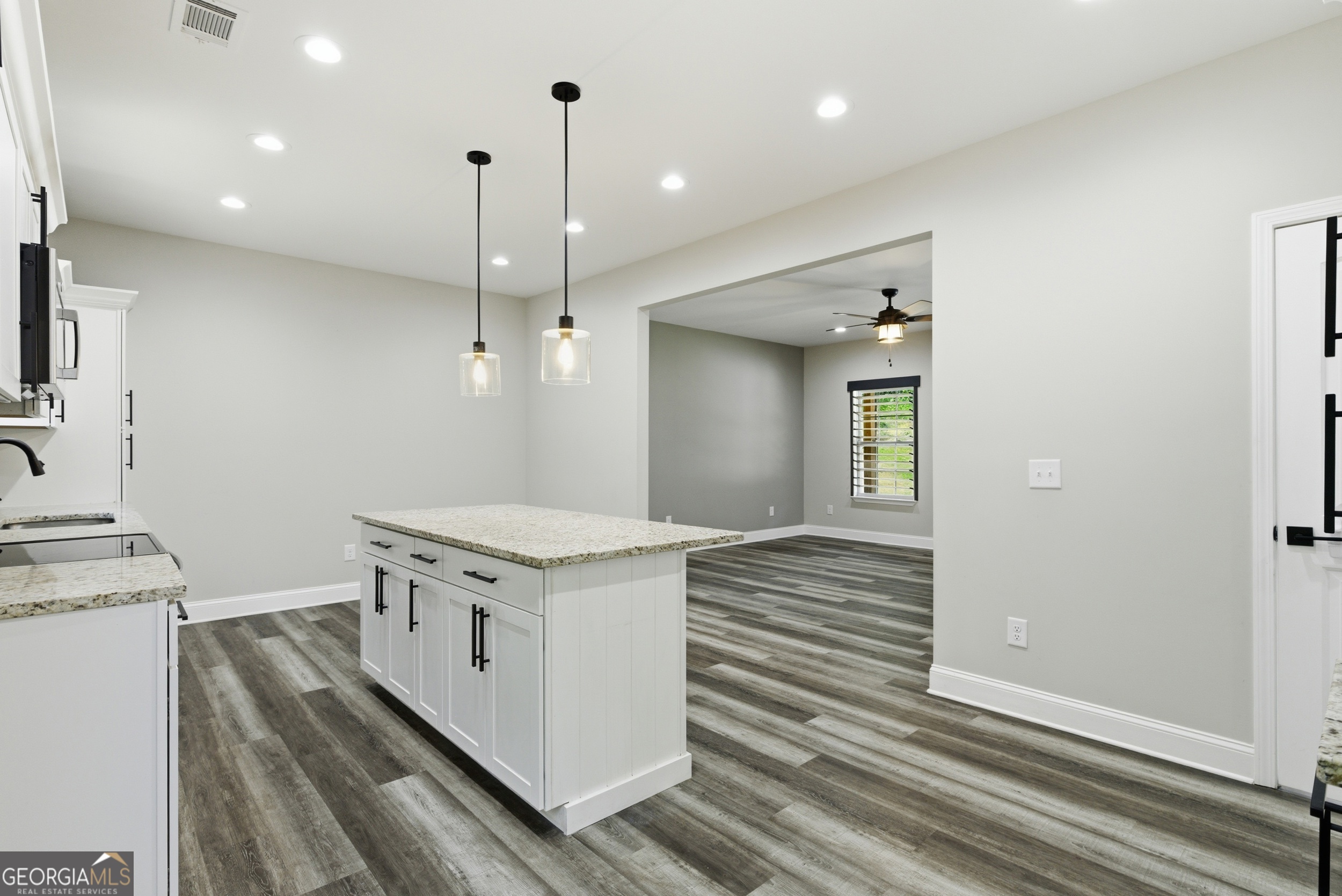 357 Orchard Way SE Calhoun GA 30701