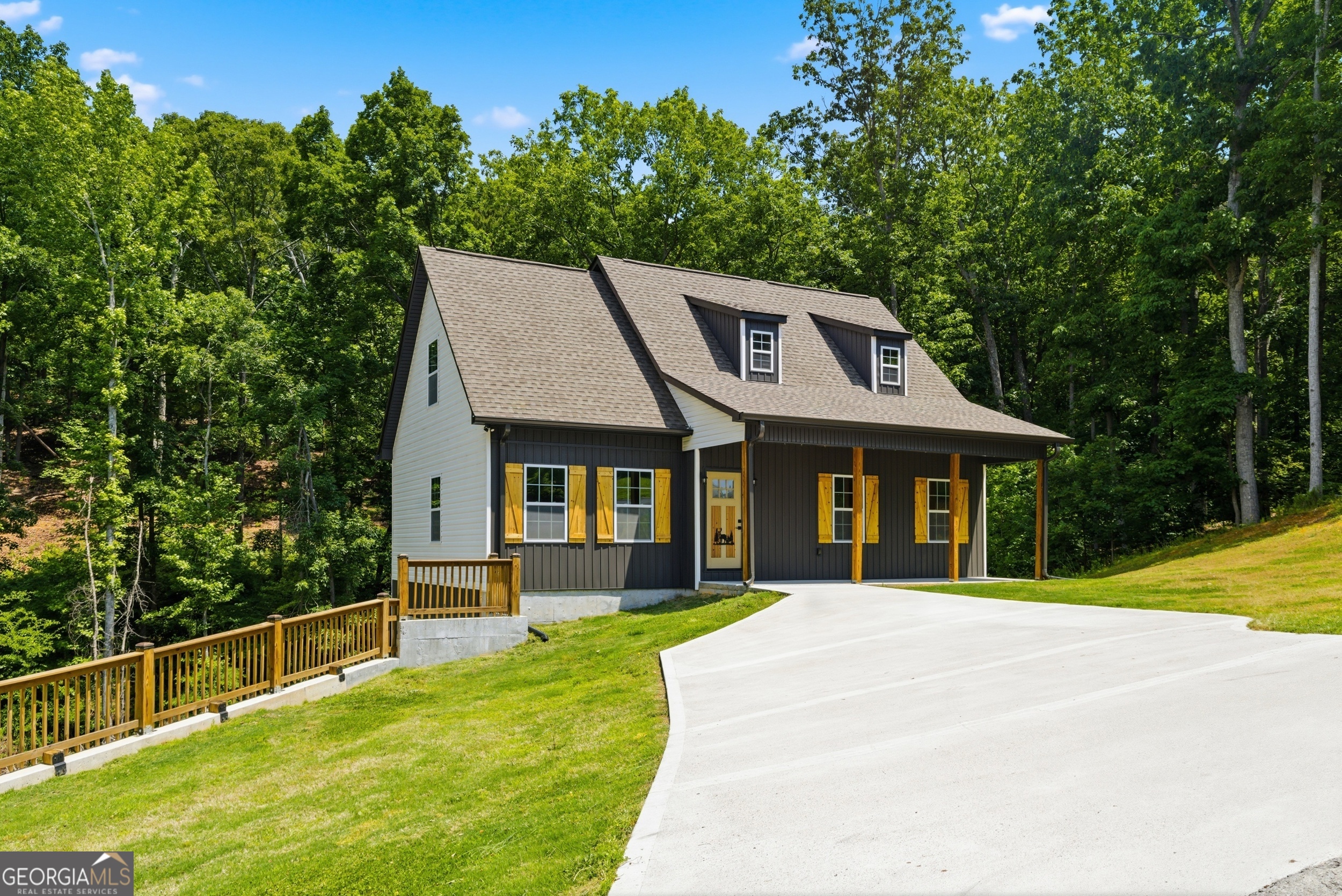 357 Orchard Way SE Calhoun GA 30701