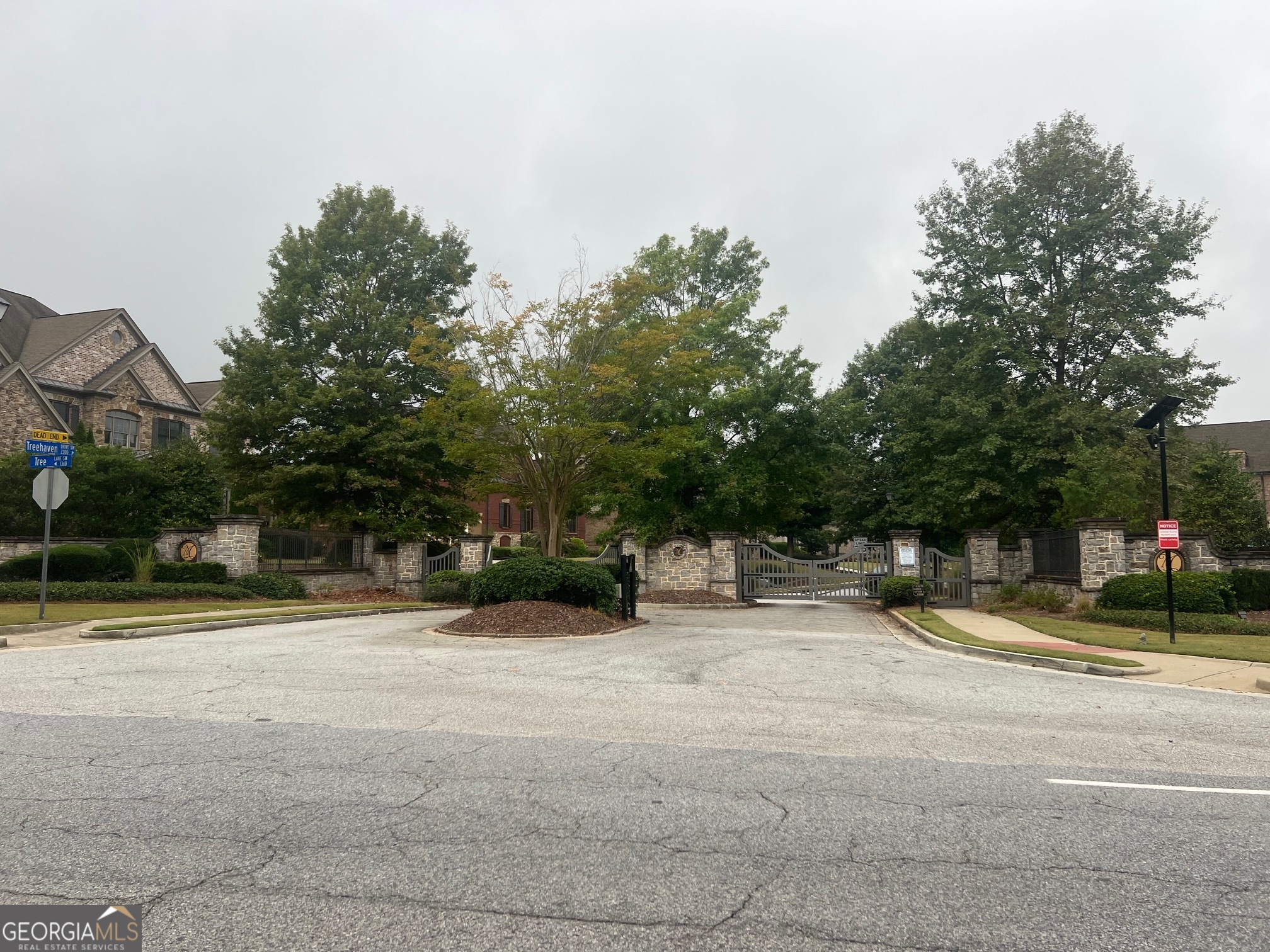 2307 Treehaven Drive Snellville GA 30078