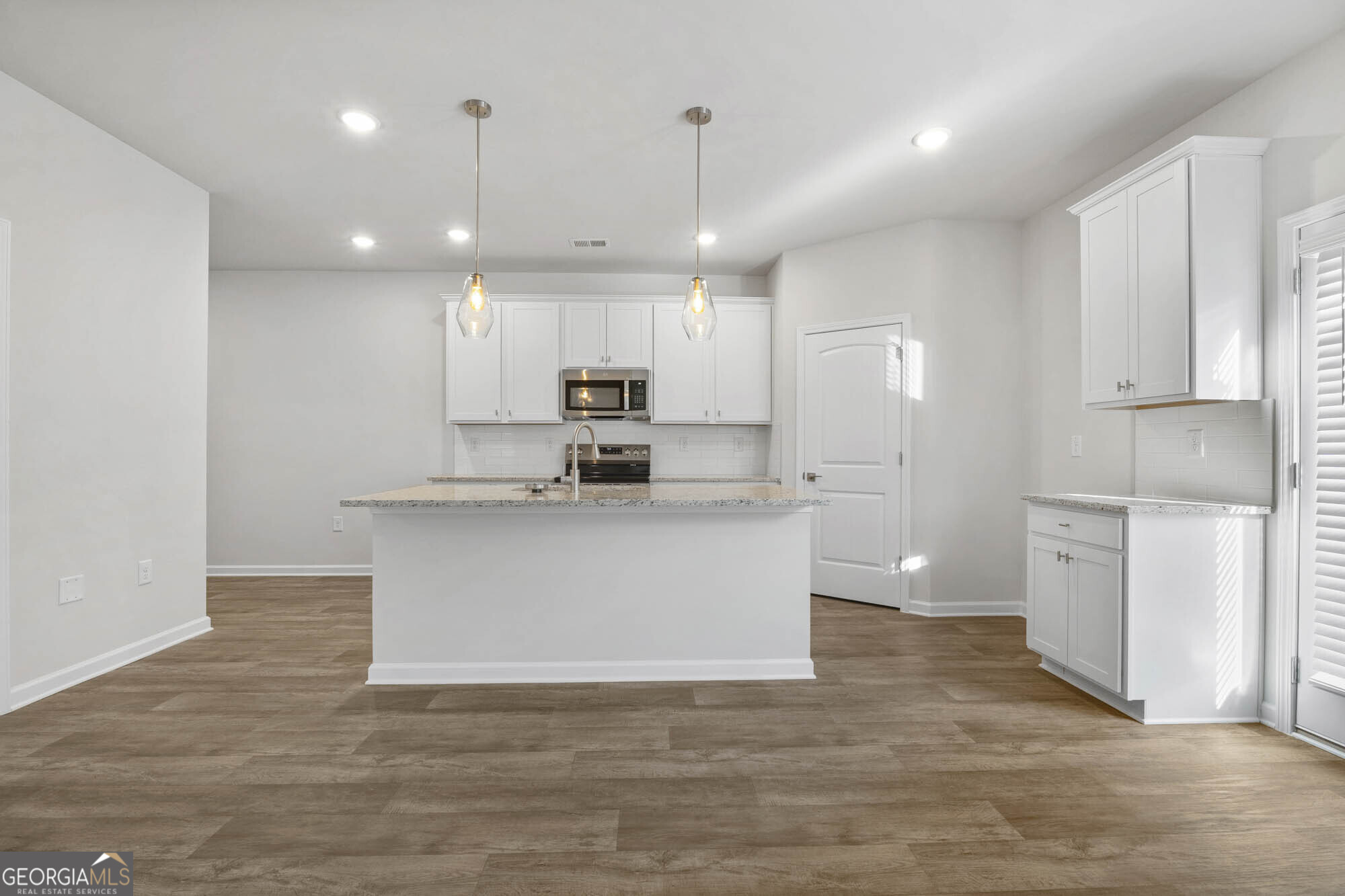 3640 Parkway James Drive Snellville GA 30039