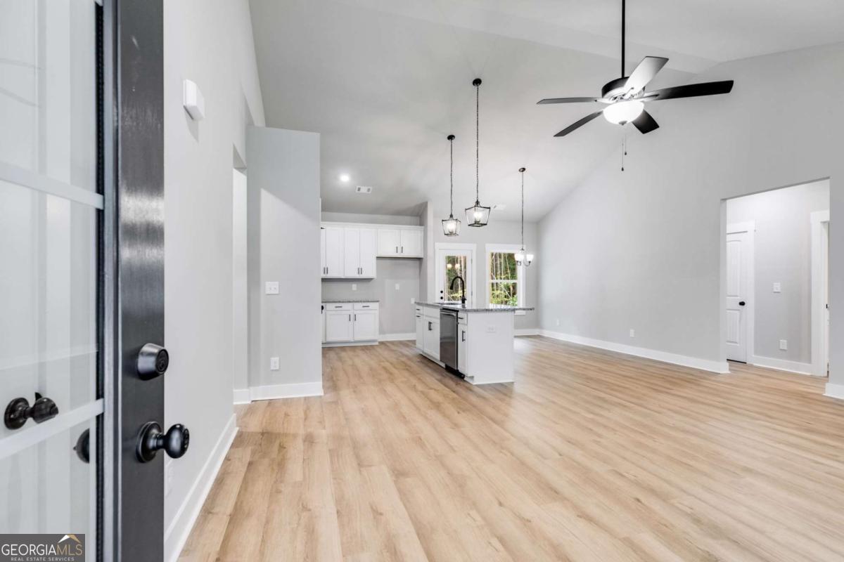 1A Drummond Road Lindale GA 30147