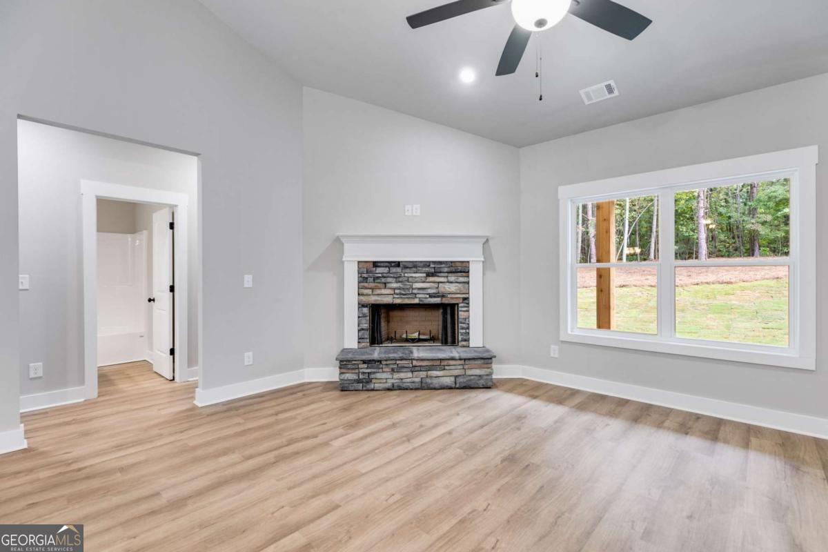 1A Drummond Road Lindale GA 30147