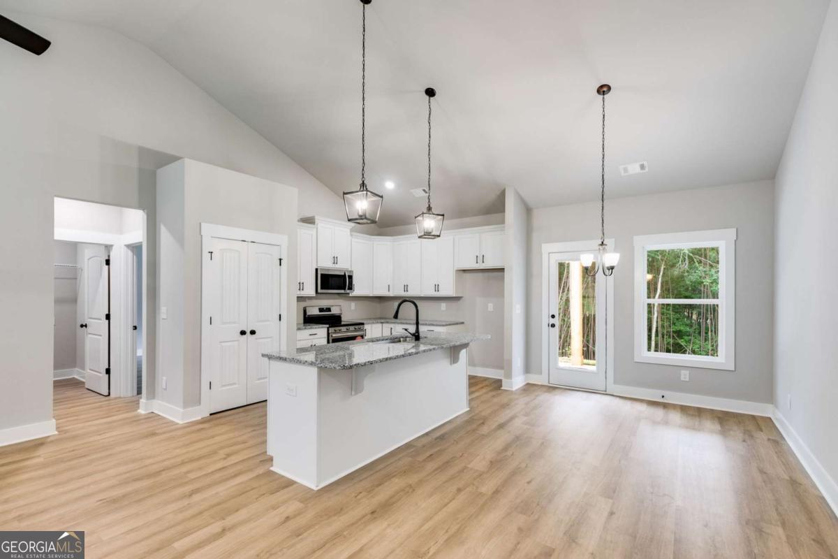 1A Drummond Road Lindale GA 30147