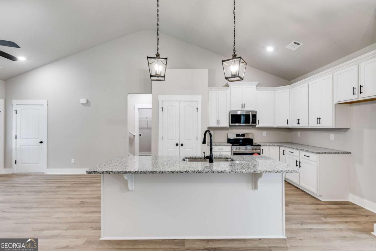 1A Drummond Road Lindale GA 30147