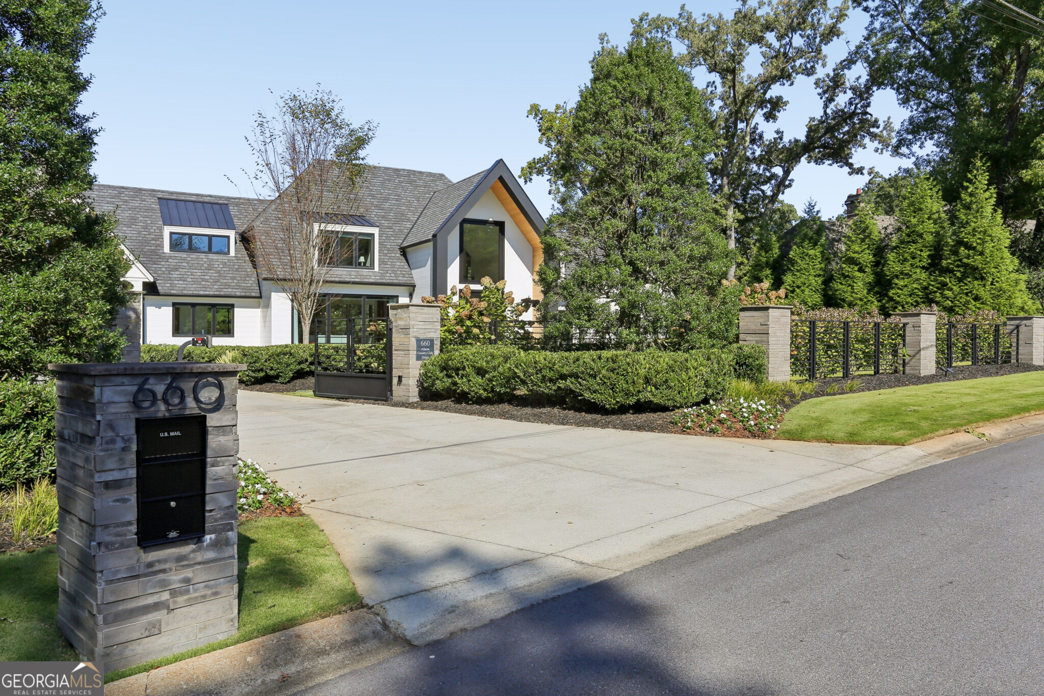 660 Atlanta Country Club Drive SE Marietta GA 30067