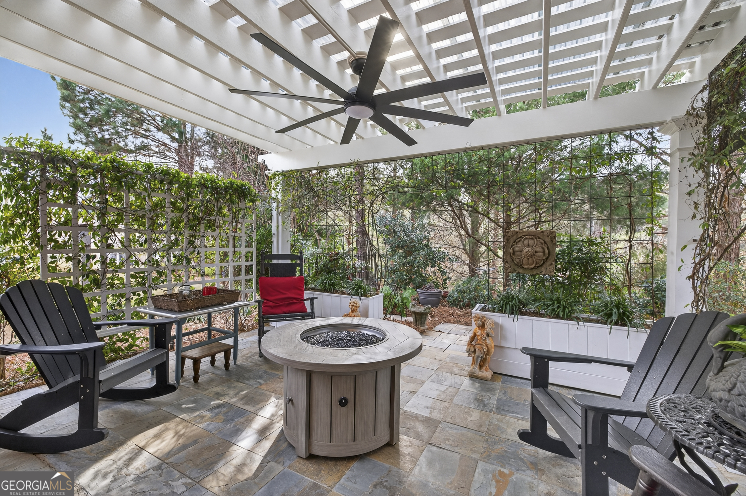 1050 Dockside Place Greensboro GA 30642