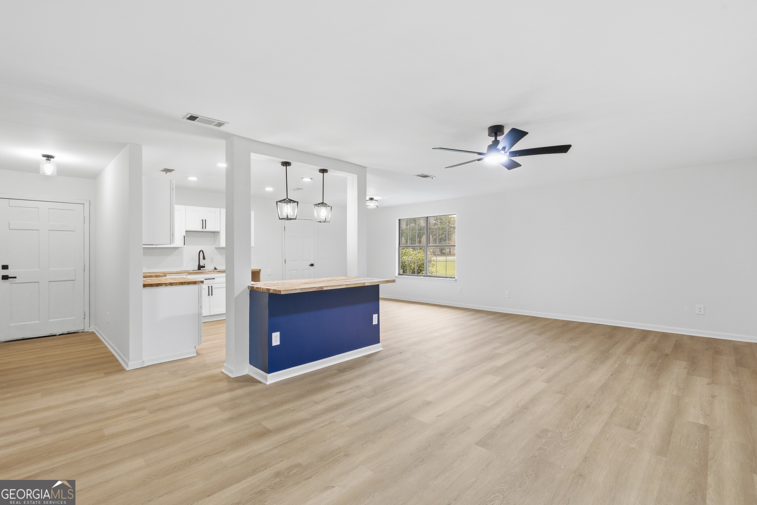 26 Douglas Court Bloomingdale GA 31302