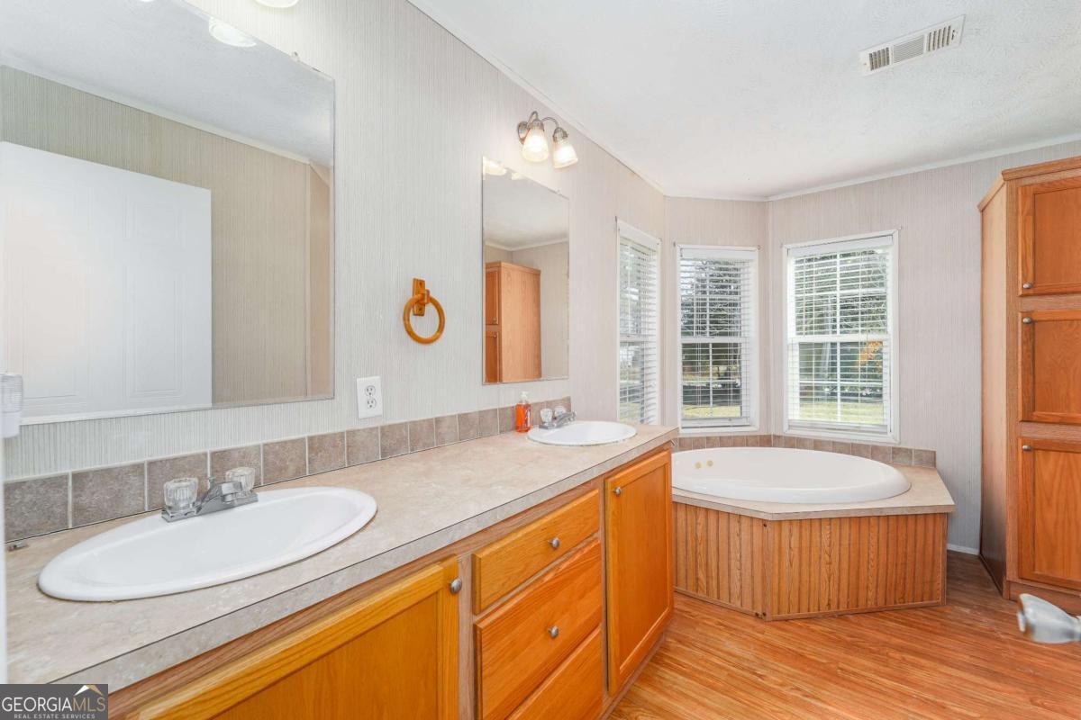 2214 Pennsylvania Avenue Waycross GA 31503
