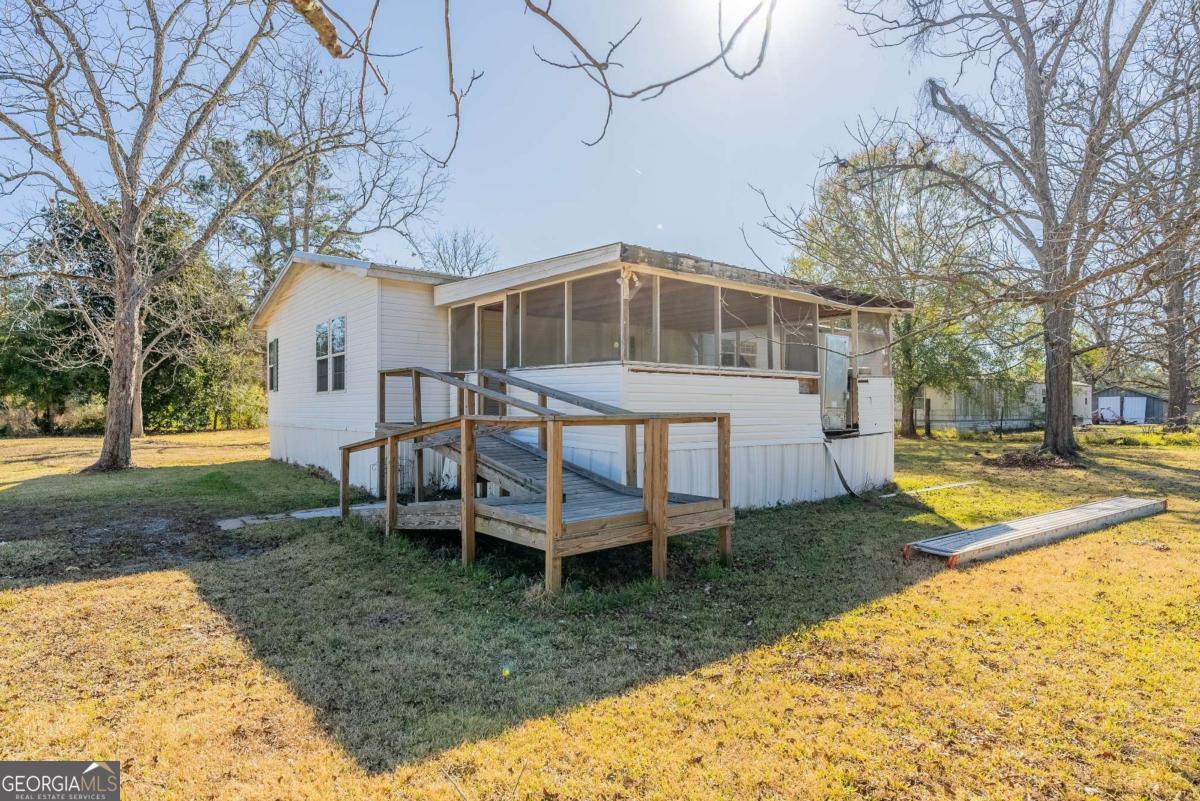2214 Pennsylvania Avenue Waycross GA 31503