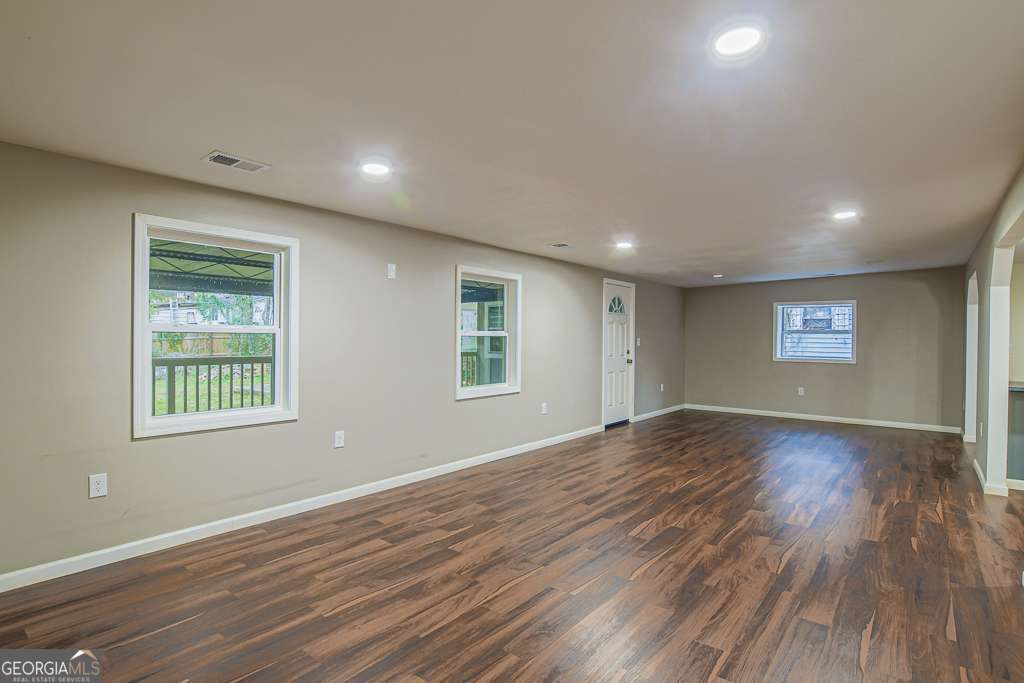 25 Forest Road Stockbridge GA 30281