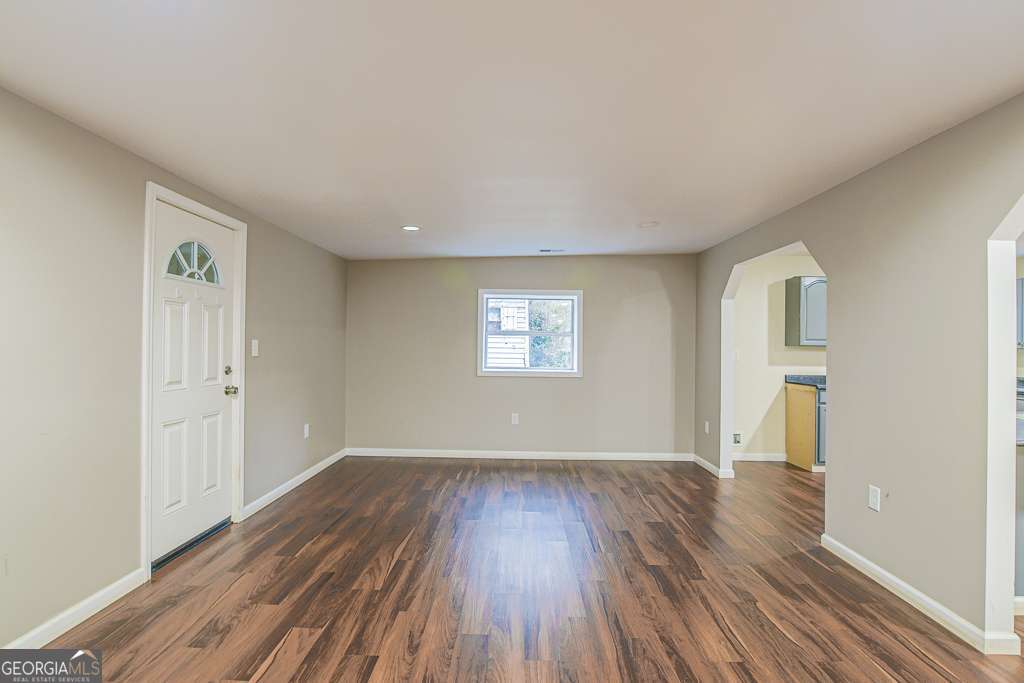 25 Forest Road Stockbridge GA 30281