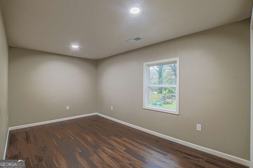 25 Forest Road Stockbridge GA 30281