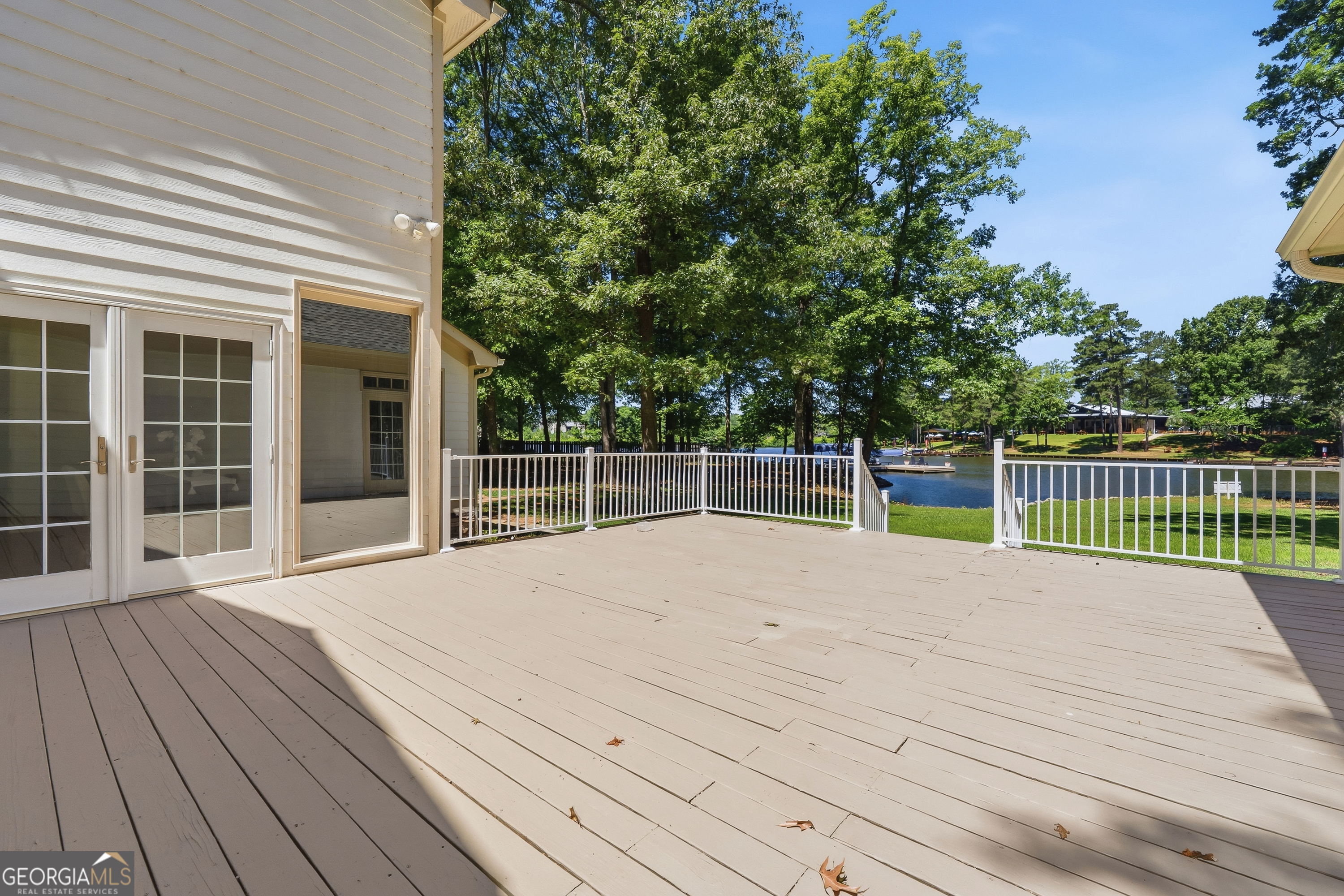 136 N Hidden Lake Drive Eatonton GA 31024