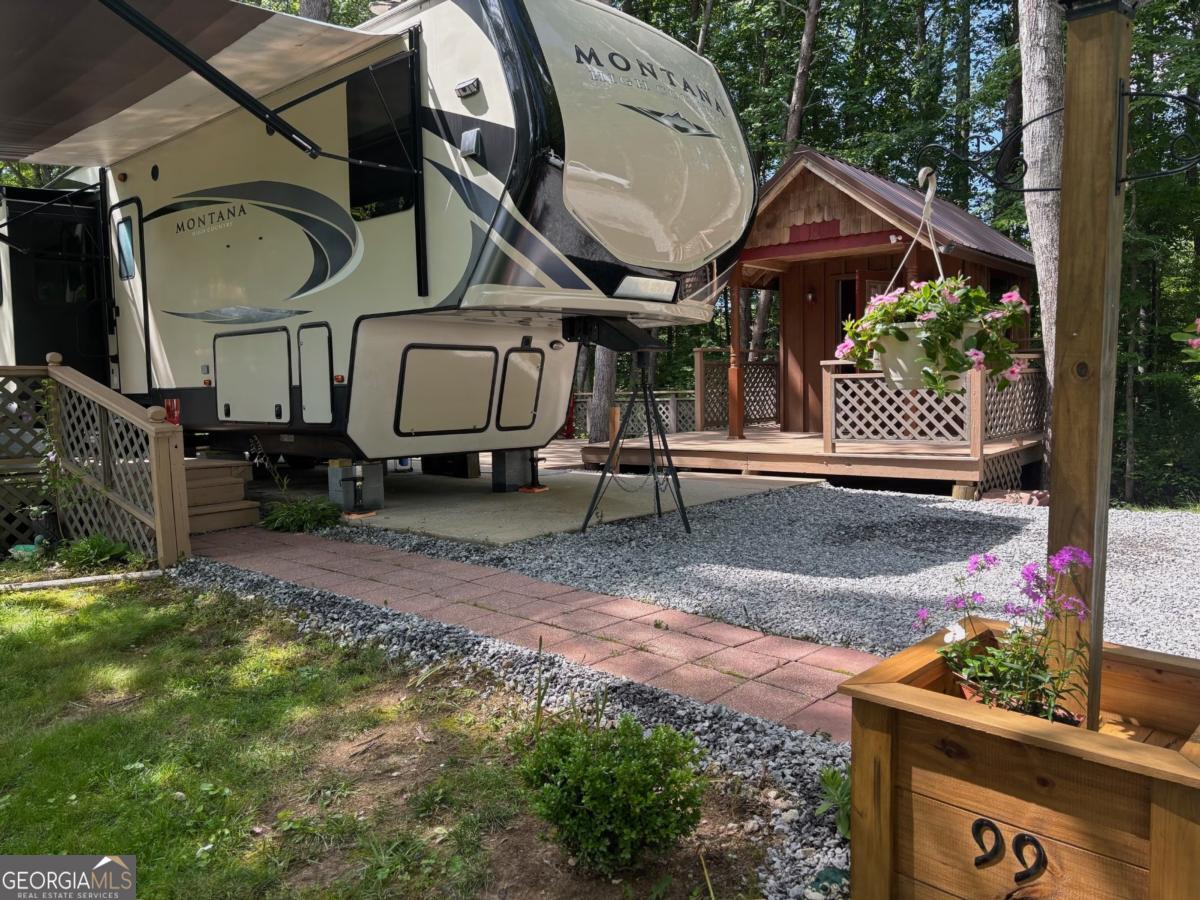 99 Moccasin Lane Blairsville GA 30512
