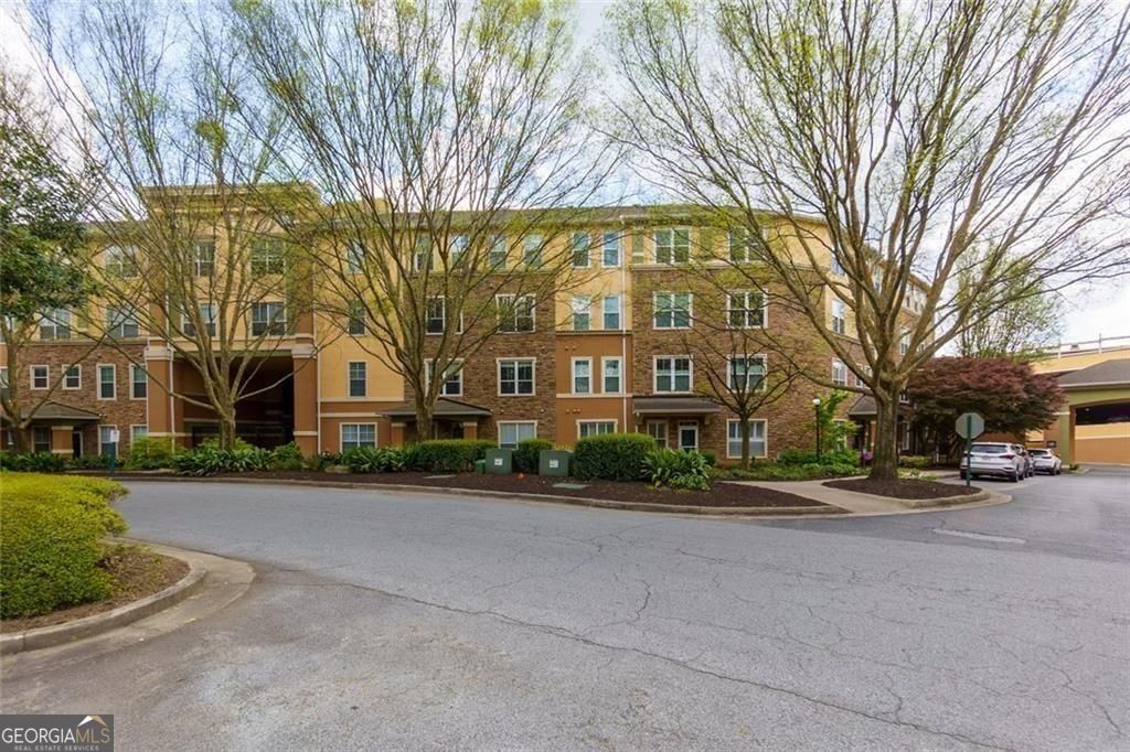 10 Perimeter Summit Boulevard Brookhaven GA 30319