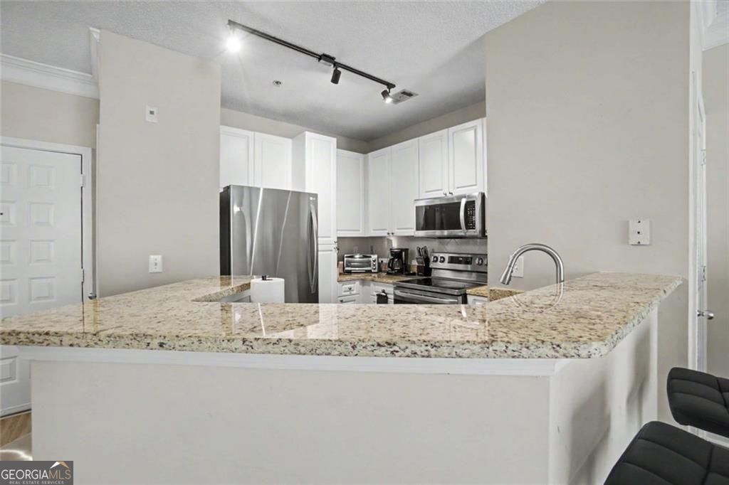 10 Perimeter Summit Boulevard Brookhaven GA 30319