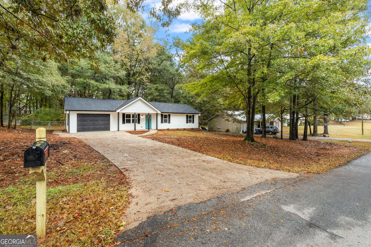 25 Woodcrest Drive Covington GA 30016