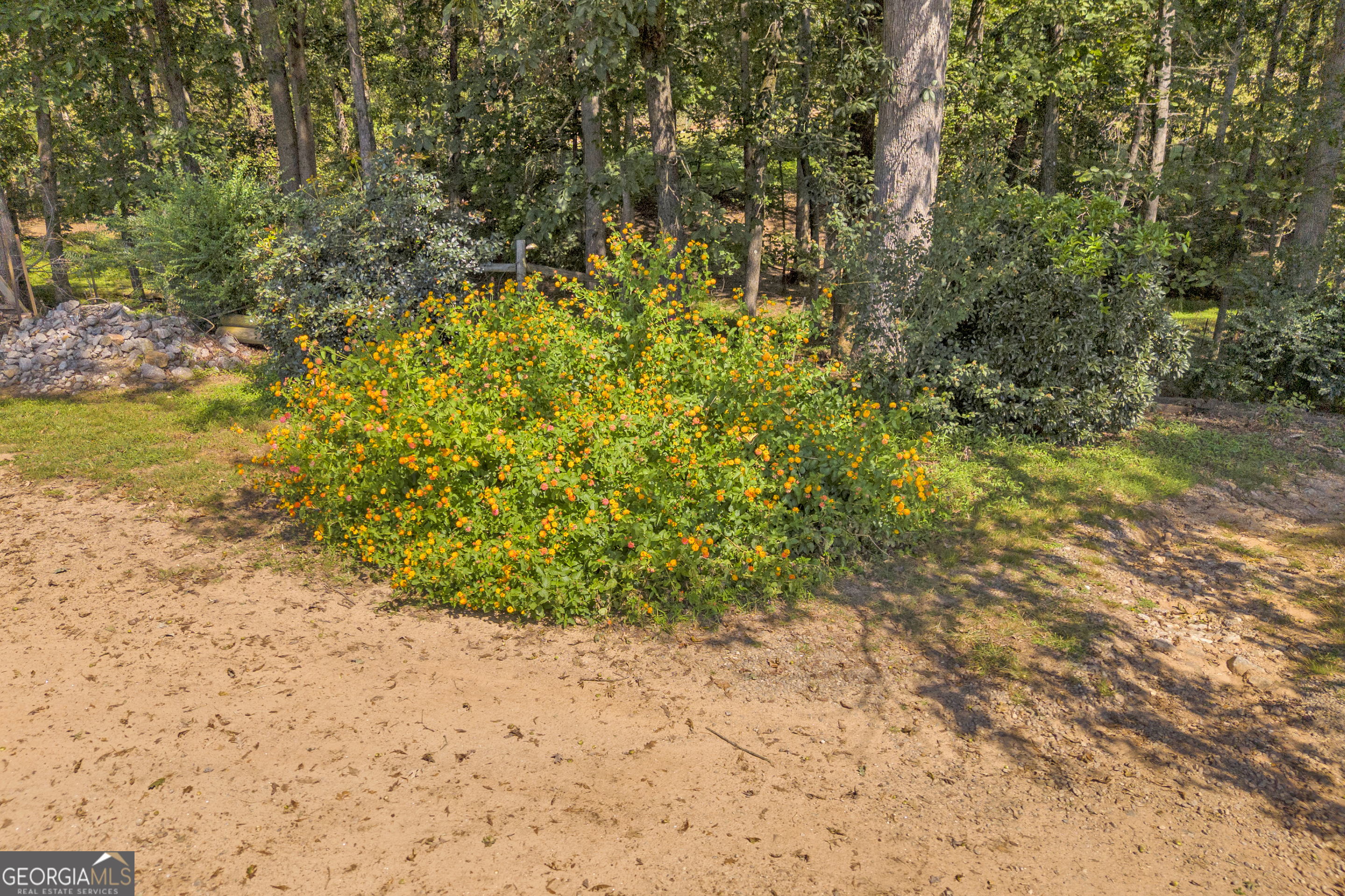197 Joan Smith Road Hull GA 30646