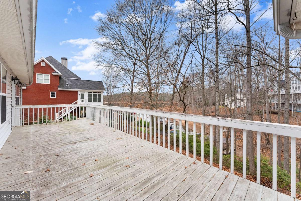 9260 Bayhill Drive Gainesville GA 30506